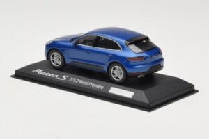 Porsche Macan 95B S Albastru World Premiere Minichamps 1:43 WAP0201550E Metal - imaginea 3 din 4