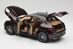 Porsche Macan 95B Turbo Mahon Metalizat Minichamps 1:18 110062500 Metal - imaginea 5 din 8