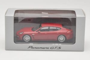 Porsche Panamera 970 GTS Roșu Minichamps 1:43 WAP0200230C Metal - imaginea 4 din 4