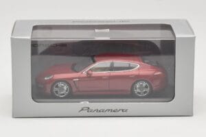 Porsche Panamera 970 Red Metallic Minichamps 1:43 WAP0200119 Metal - imaginea 4 din 4