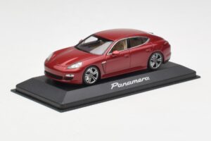Porsche Panamera 970 Roșu Minichamps 1:43 WAP02000119 Metal - imaginea 2 din 4