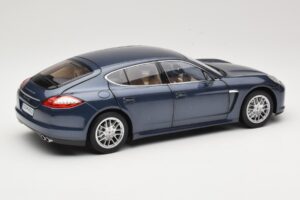 Porsche Panamera 970 S Albastru Minichamps 1:18 WAP02100119 Metal - imaginea 3 din 8