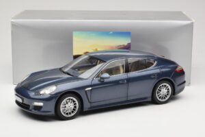 Porsche Panamera 970 S Albastru Minichamps 1:18 WAP02100119 Metal - imaginea 8 din 8