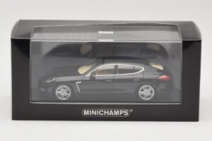 Porsche Panamera 970 Turbo Negru Metalic Minichamps 1:43 400068271 Metal - imaginea 4 din 4