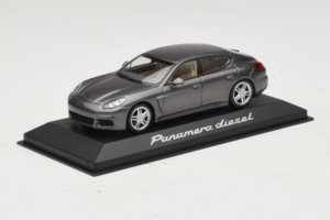 Porsche Panamera 970 Diesel Grey Metallic Minichamps 1:43 WAP0202300E Metal - imaginea 2 din 4