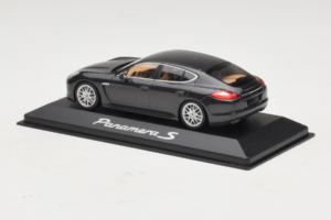Porsche Panamera 970 S Grey Metallic Minichamps 1:43 WAP02000219 Metal - imaginea 3 din 4