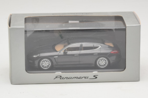 Porsche Panamera 970 S Grey Metallic Minichamps 1:43 WAP02000219 Metal - imaginea 4 din 4