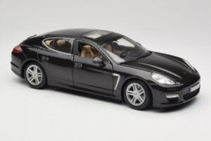 Porsche Panamera Turbo 970 Negru Maisto 1:18 36197 Metal - imaginea 6 din 8