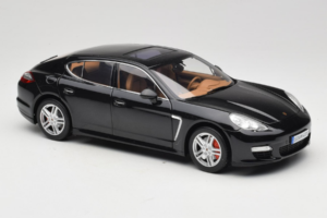 Porsche Panamera 970 Turbo Basalt Black Norev 1:18 WAP02100319 Metal - imaginea 6 din 8