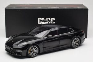 Porsche Panamera 971 Turbo S Negru Metallic Minichamps 1:18 113061076 Metal - imaginea 8 din 8