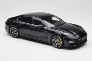 Porsche Panamera 971 Turbo S Albastru Metallic Minichamps 1:18 113061075 Metal - imaginea 6 din 8