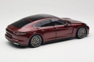 Porsche Panamera 971 Turbo S Roșu Metallic Minichamps 1:18 113061077 Metal - imaginea 3 din 8
