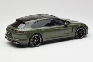 Porsche Panamera Turbo S 971 Sport Turismo Verde GT Spirit 1:18 GT447 Rășină - imaginea 2 din 6