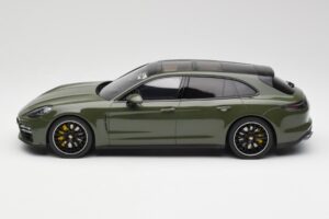 Porsche Panamera Turbo S 971 Sport Turismo Verde GT Spirit 1:18 GT447 Rășină - imaginea 3 din 6