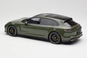 Porsche Panamera Turbo S 971 Sport Turismo Verde GT Spirit 1:18 GT447 Rășină - imaginea 5 din 6