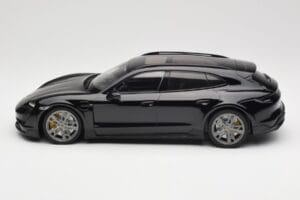 Porsche Taycan J1 Turbo S Cross Turismo Negru Minichamps 1:18 155069300 Metal - imaginea 3 din 6