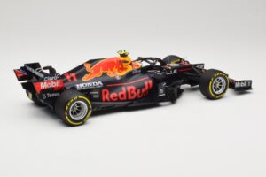 Red Bull Racing Honda RB16B #11 S. Perez Mexican GP 2021 Minichamps 1:18 110211911 Metal - imaginea 2 din 6