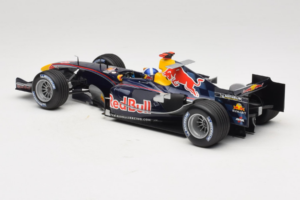 Red Bull RB1 Cosworth #14 D. Coulthard Red Bull Racing Showcar 2005 Minichamps 1:18 100050084 Metal - imaginea 5 din 7