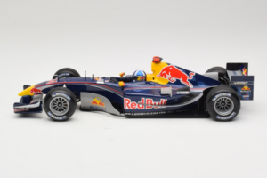 Red Bull RB1 Cosworth #14 D. Coulthard Red Bull Racing Showcar 2005 Minichamps 1:18 100050014 Metal - imaginea 3 din 6