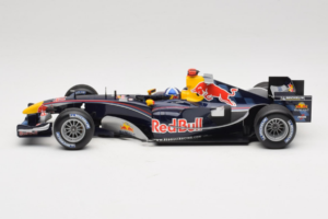 Red Bull RB1 Cosworth #14 D. Coulthard Red Bull Racing Showcar 2005 Minichamps 1:18 100050084 Metal - imaginea 3 din 7