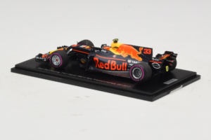 Red Bull RB13 Tag Heuer #33 M. Verstappen Belgian Grand Prix 2017 Spark 1:43 AM33SP8 Rășină - imaginea 3 din 4