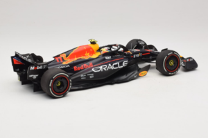 Red Bull RB19 #11 S. Perez Oracle Red Bull Racing Saudi Arabian Grand Prix Winner 2023 Minichamps 1:18 110230111 Rășină - imaginea 2 din 6
