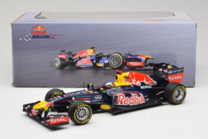 Red Bull RB8 Renault #1 S. Vettel Red Bull Racing Showcar 2012 Minichamps 1:18 110120071 Metal - imaginea 7 din 7