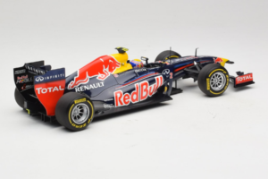 Red Bull RB8 Renault #2 M. Webber Red Bull Racing Showcar 2012 Minichamps 1:18 110120072 Metal - imaginea 2 din 7