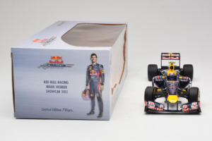 Red Bull RB8 Renault #2 M. Webber Red Bull Racing Showcar 2012 Minichamps 1:18 110120072 Metal - imaginea 6 din 7
