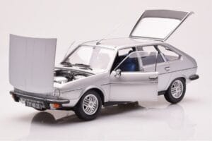 Renault 30 TX Argintiu Norev 1:18 185272 Metal - imaginea 2 din 8