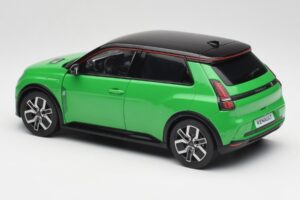 Renault 5 E-Tech Electric Pop Verde & Negru Norev 1:18 185502 Metal - imaginea 7 din 8
