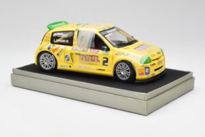 Renault Clio Sport #2 E. Rangoni Renault Clio Trophy Winner 2000 Universal Hobbies 1:18 7711218616 Metal - imaginea 4 din 6