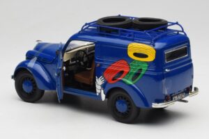 Renault Juvaquatre Michelin Blue Solido 1:18 82008 Metal - imaginea 7 din 8