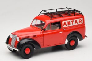 Renault Juvaquatre Utilitaire Roșu Solido 1:18 8424 Metal