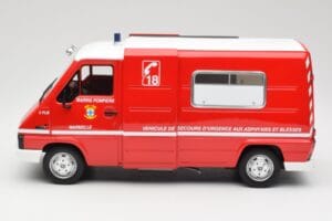 Renault Master T30 VSAB Pompieri Roșu Otto 1:18 OT1107 Rășină - imaginea 3 din 6