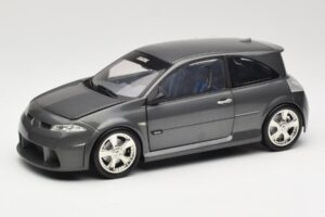 Renault Megane Mk2 RS Vampire Grey Norev 1:18 185101 Metal