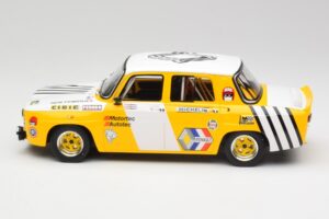 Renault R8 Gordini Gr.F 1968 Otto 1:18 OT1130 Rășină - imaginea 3 din 6