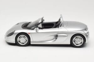 Renault Spider Argintiu Otto 1:18 OT1142 Rășină - imaginea 3 din 6