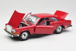 Rolls-Royce Camargue Roșu Bburago 1:22 3001 Metal - imaginea 2 din 8