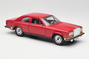 Rolls-Royce Camargue Roșu Bburago 1:22 3001 Metal - imaginea 6 din 8