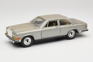 Rolls-Royce Camargue Argintiu Bburago 1:18 3001-M2 Metal