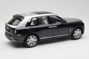 Rolls-Royce Cullinan Negru & Argintiu OEM 1:18 ROLLS001 Metal - imaginea 3 din 8