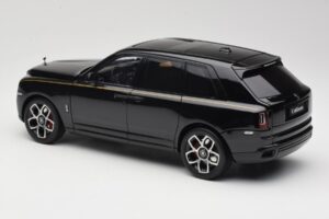 Rolls-Royce Cullinan Negru Cu Gold Coachline & Shadow Wheels OEM 1:18 028-15A Metal - imaginea 7 din 8
