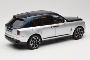 Rolls-Royce Cullinan Albastru & Argintiu Bicolor OEM 1:18 028-16B Metal - imaginea 3 din 8