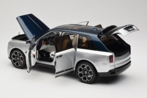 Rolls-Royce Cullinan Albastru & Argintiu Bicolor OEM 1:18 028-16B Metal - imaginea 5 din 8