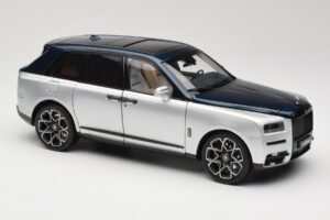 Rolls-Royce Cullinan Albastru & Argintiu Bicolor OEM 1:18 028-16B Metal - imaginea 6 din 8