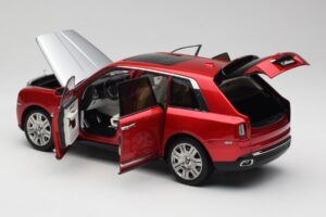 Rolls-Royce Cullinan Roșu Cu Shadow Wheels OEM 1:18 028-18A Metal - imaginea 5 din 8