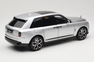 Rolls-Royce Cullinan Argintiu Cu Shadow Wheels OEM 1:18 028-16A Metal - imaginea 3 din 8