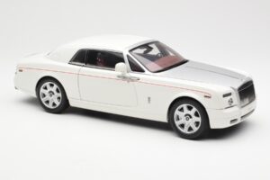 Rolls-Royce Phantom Coupe English Alb Argintiu Kyosho 1:18 08861EW Metal - imaginea 6 din 8