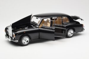 Rolls-Royce Phantom VI EWB Negru Kyosho 1:18 08905BK Metal - imaginea 2 din 8